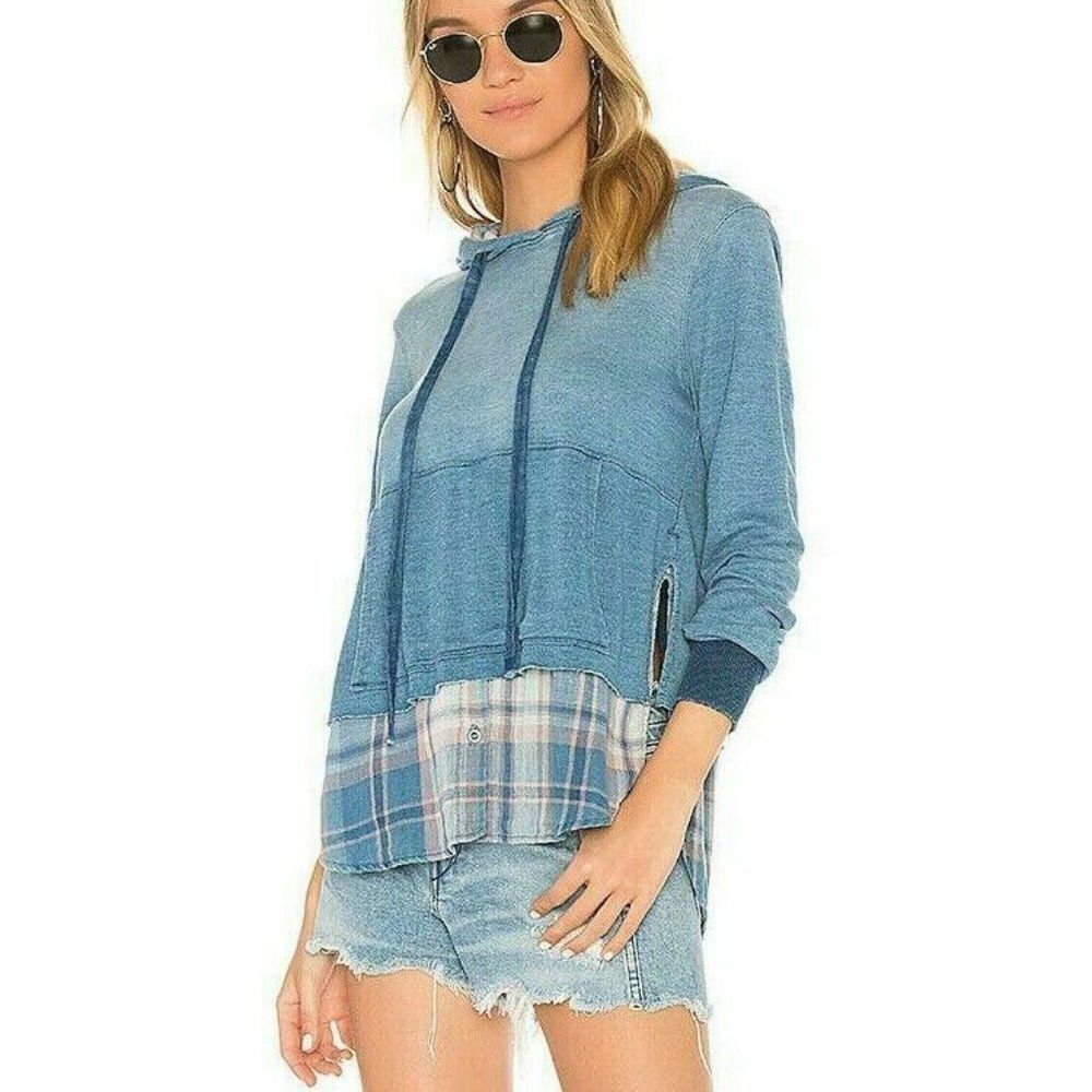 Bella Dahl Faux Underlay Shirttail Hem Hoodie In Star Gazer Flannel Detail S